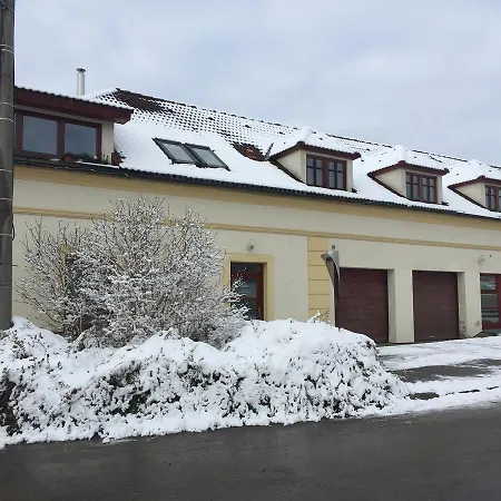 Pohanka Guest house Nove Veseli